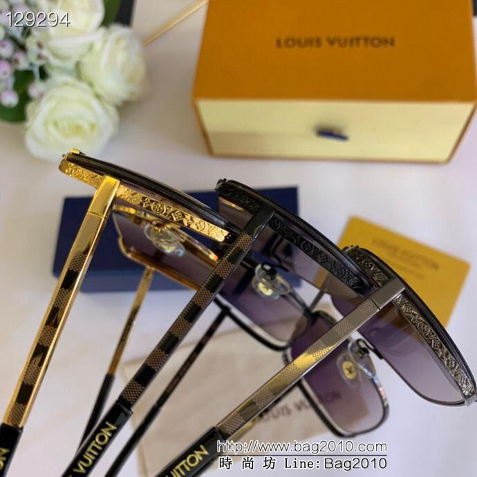 LV路易威登 新款 Z05360 品質很好 男士福利高品質蛤蟆鏡  lly1526